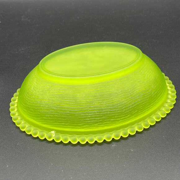 Vtg. Indiana Glass Satin Lime Green Nesting Hen Chicken Candy Dish - Picture 9 of 15